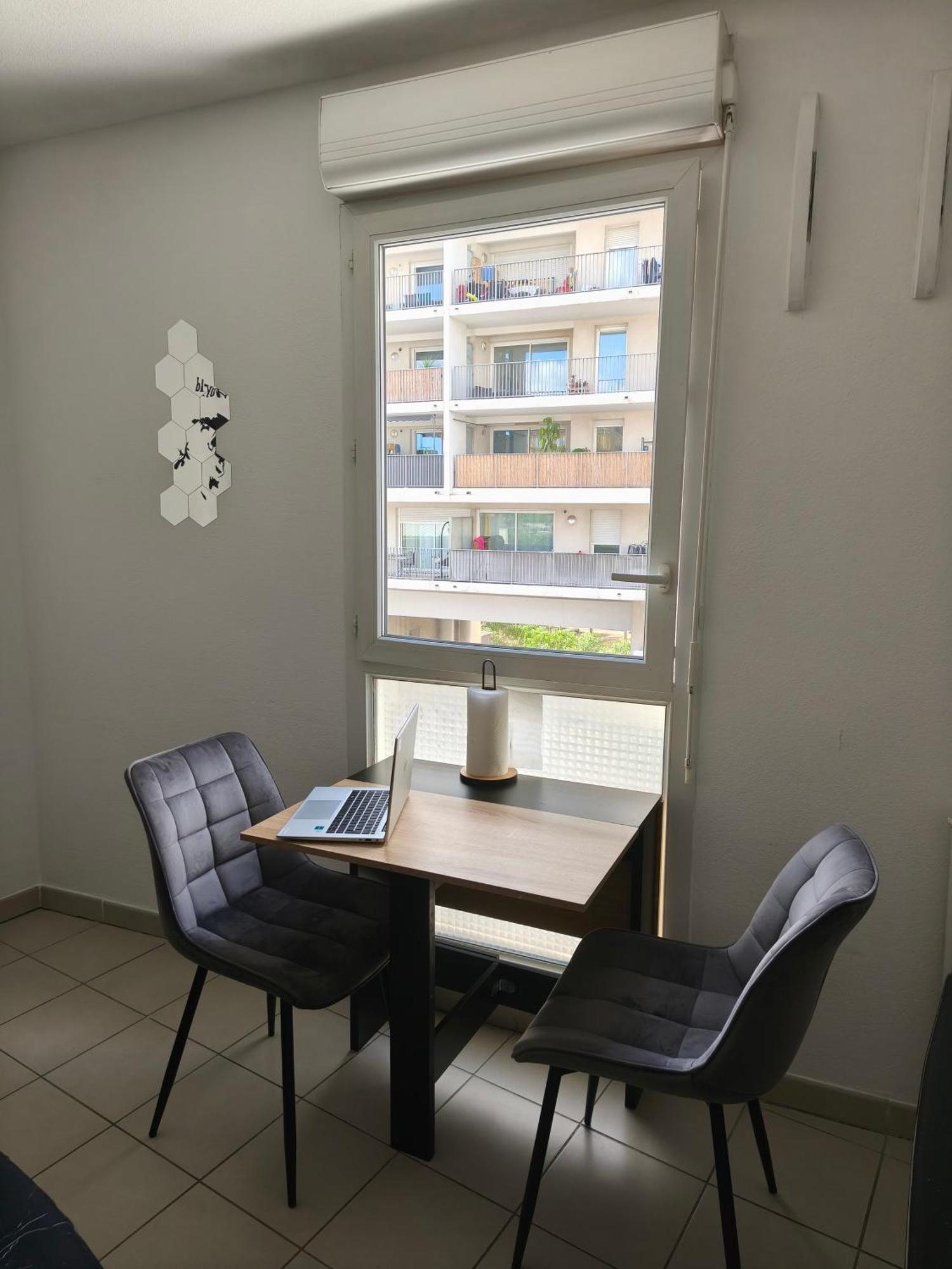 Apartment Cozy In Center